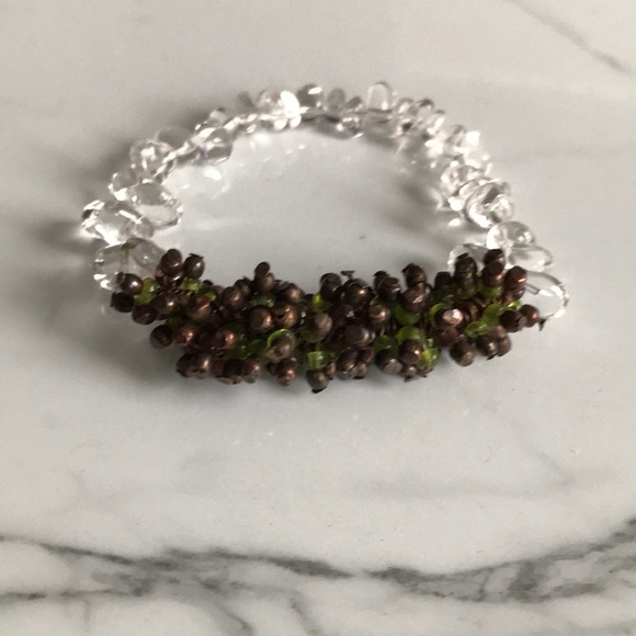 Quartz Bracelet with green gems - Picture 3 of 3